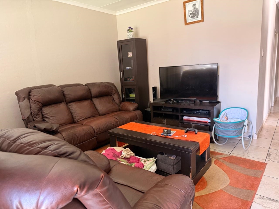 3 Bedroom Property for Sale in Waterkloof East North West